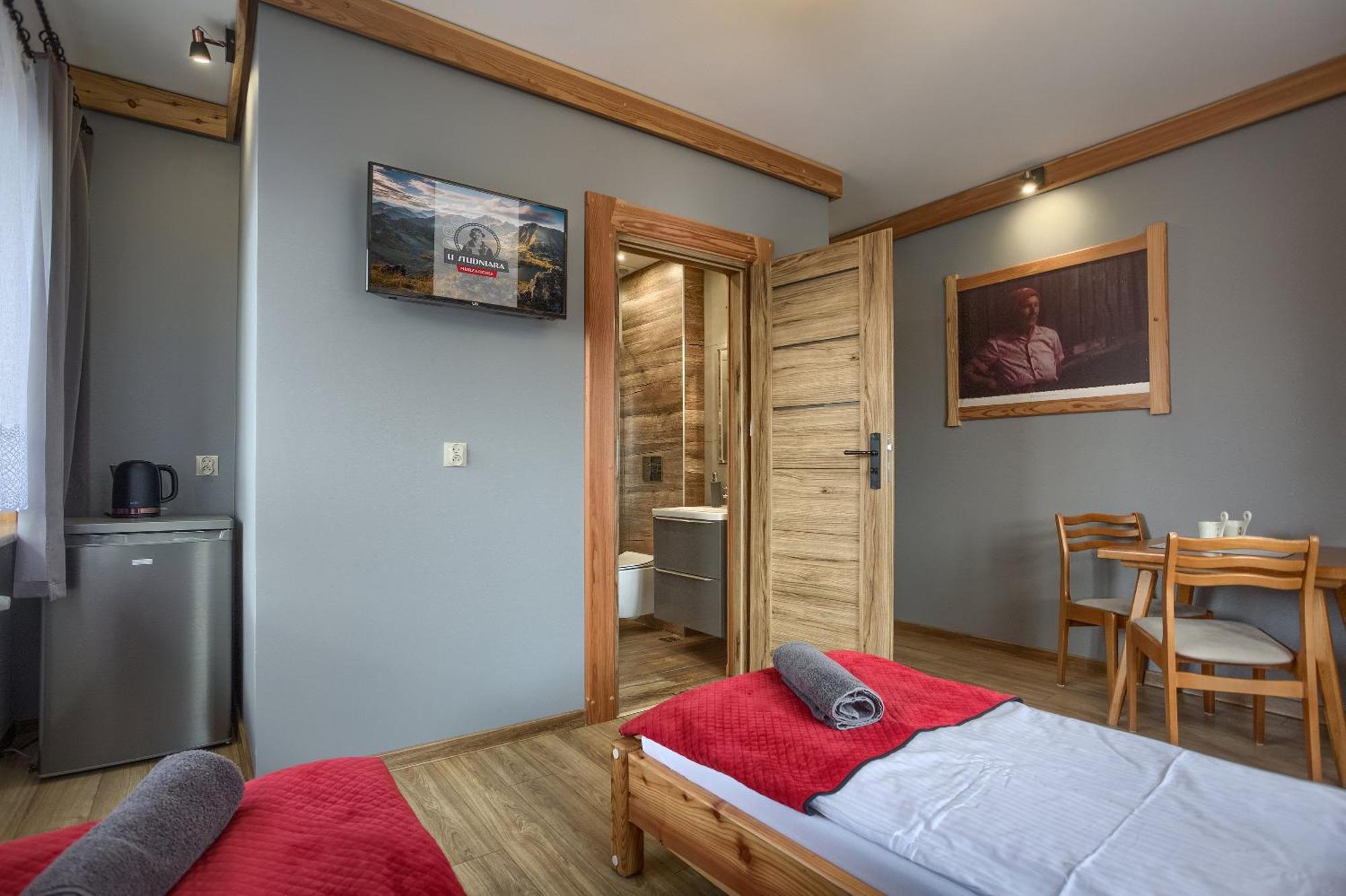U Studniara Bed and Breakfast Murzasichle Exteriör bild